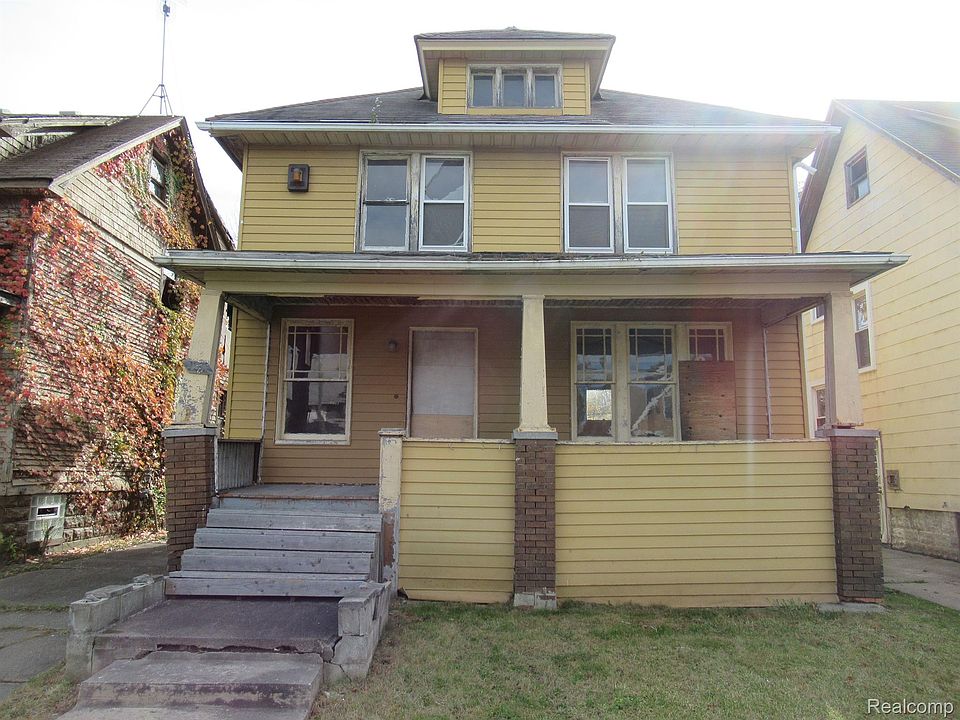 1st image of 2651 Vicksburg St