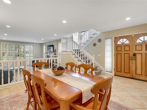 3rd image of 601 Holbrook Ct Unit 103