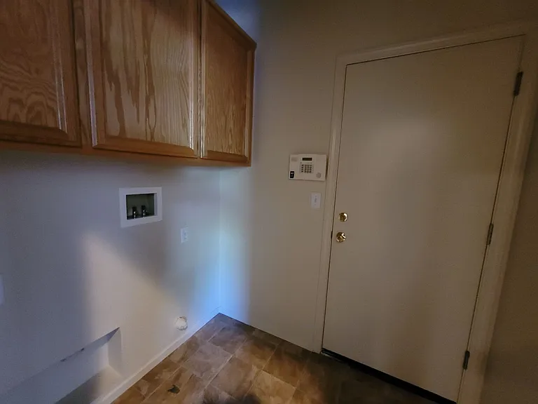 3118 Midway Island St — Photo 3