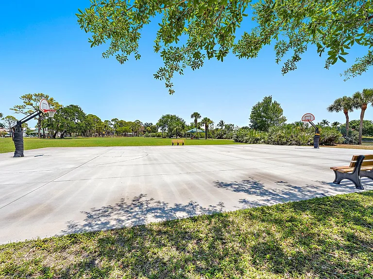 15129 Harriet Ave — Photo 40