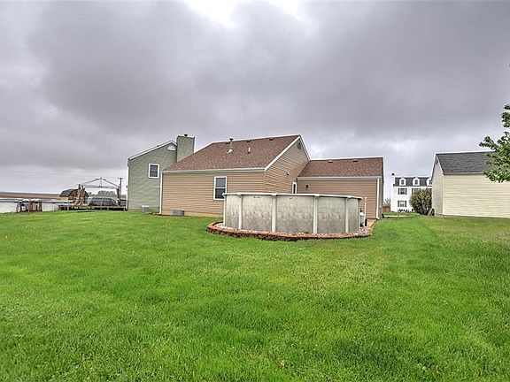 2nd image of 501 Lee Sturgis Dr