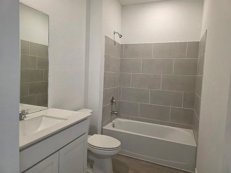 1743 Magnolia Jade Ct — Photo 21