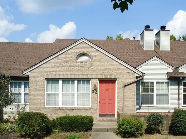 32 Stillmeadow Dr, Cincinnati, OH 45245