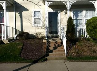19 Lighthouse Ct, Atlantic City, NJ 08401