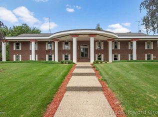 700 S Trent Rd, Ravenna, MI 49451