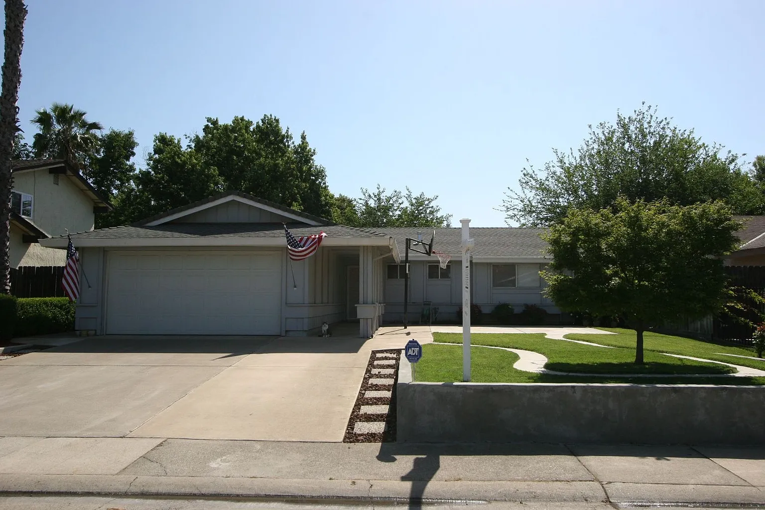 2925 Kachina Way photo 1