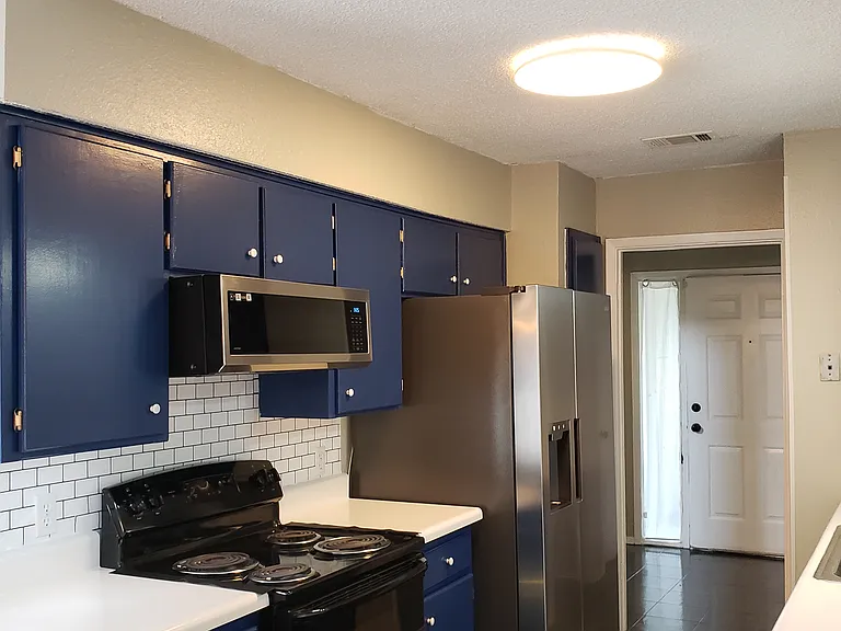 7663 Blue Carriage Ct — Photo 6