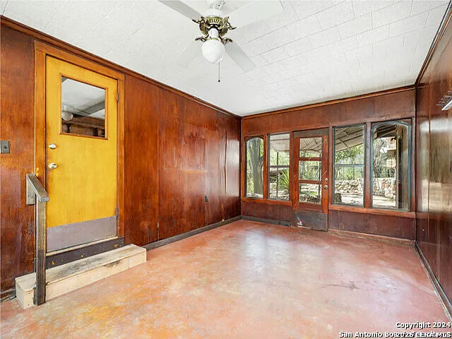 932 Toepperwein Rd — Photo 12