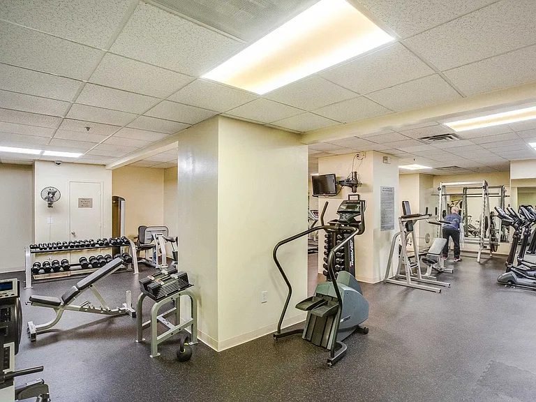 6040 Boulevard East #30B — Photo 19