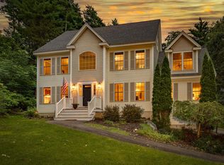 11 Chelsea Way, Stratham, NH 03885