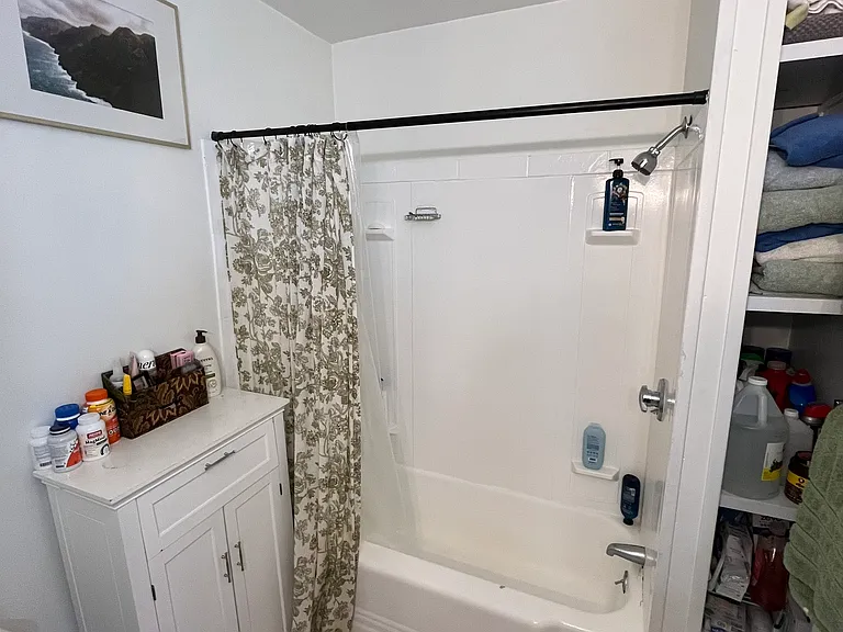 26 Marlborough St #5 — Photo 12