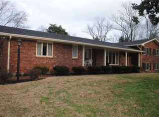 213 Sherry Cir, Gallatin, TN 37066