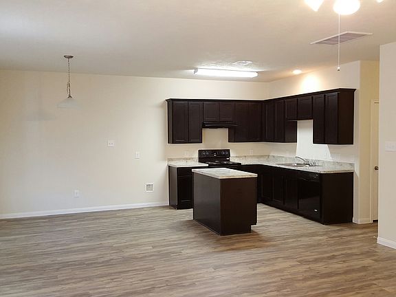 2847 Silver Tree 5_03022016