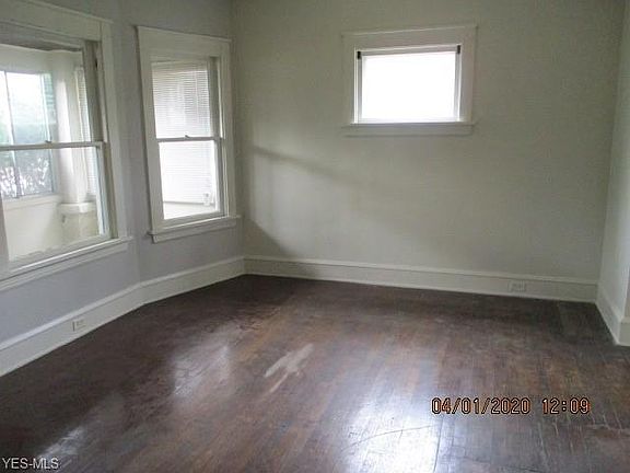 3rd image of 17448 Northwood Ave