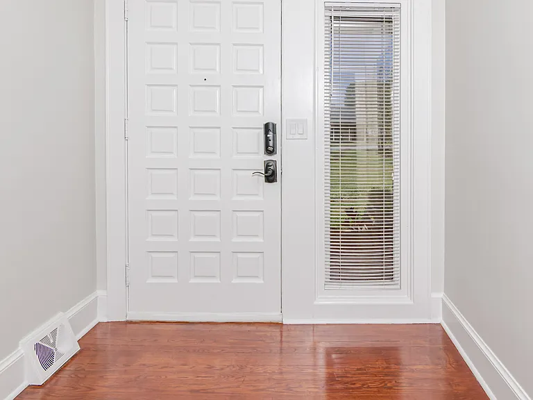 1416 Hilltop Dr — Photo 7