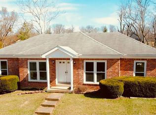 217 Beckley Woods Dr, Louisville, KY