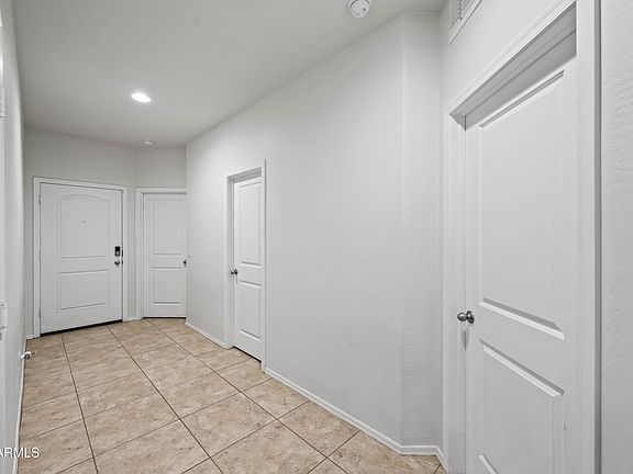 5th image of 7749 W FLORENCE Avenue