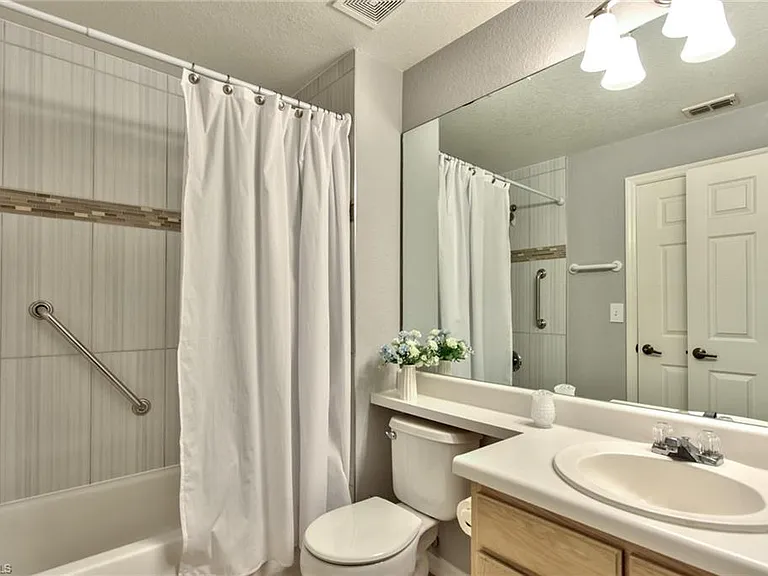 4610 Saint Croix Ln #1016 — Photo 12