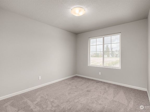5th image of 2107 Branch Creek Drive