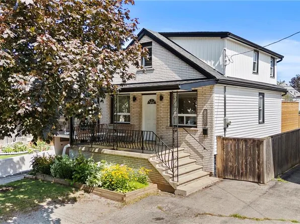 15 Glassco Ave S, Hamilton, ON L8H 1B2