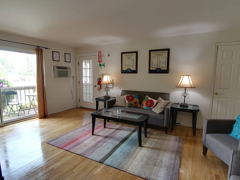 Kimberwyck Village Apartments — Photo 12