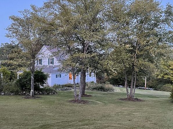 627 West Rd, Manchester Center, VT 05255