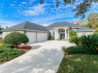 10392 Cypress Lakes Dr, Jacksonville, FL 32256