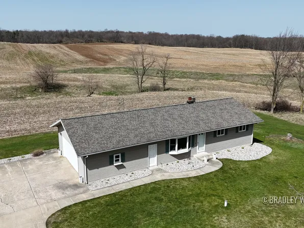 6775 Buehler Rd, Freeport, MI 49325