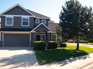 1277 W Cobblefield Ct, Meridian, ID 83646