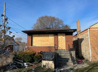 10542 S Avenue O, Chicago, IL 60617