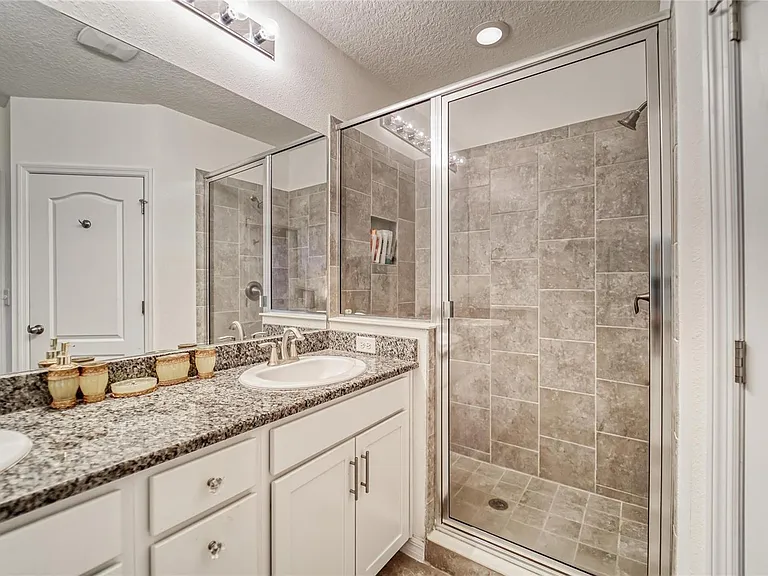3903 Silverlake Way #1 — Photo 19