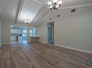 501 Lake Dr, Tool, TX 75143