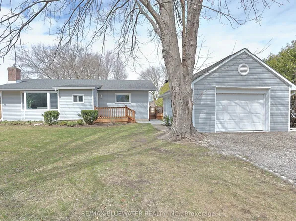 8296 Burwell Rd, Lambton Shores, ON N0M 1T0