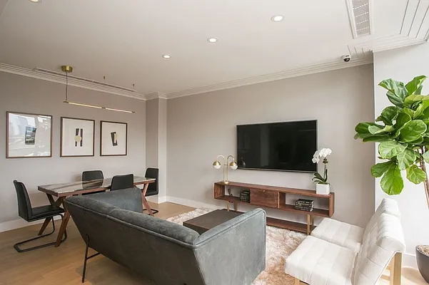 Rented by MNS Marketing | media 37