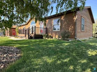 1051 State St, Scotland, SD 57059