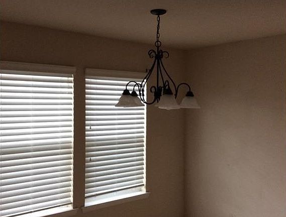 5th image of 930 Mazatlan Dr