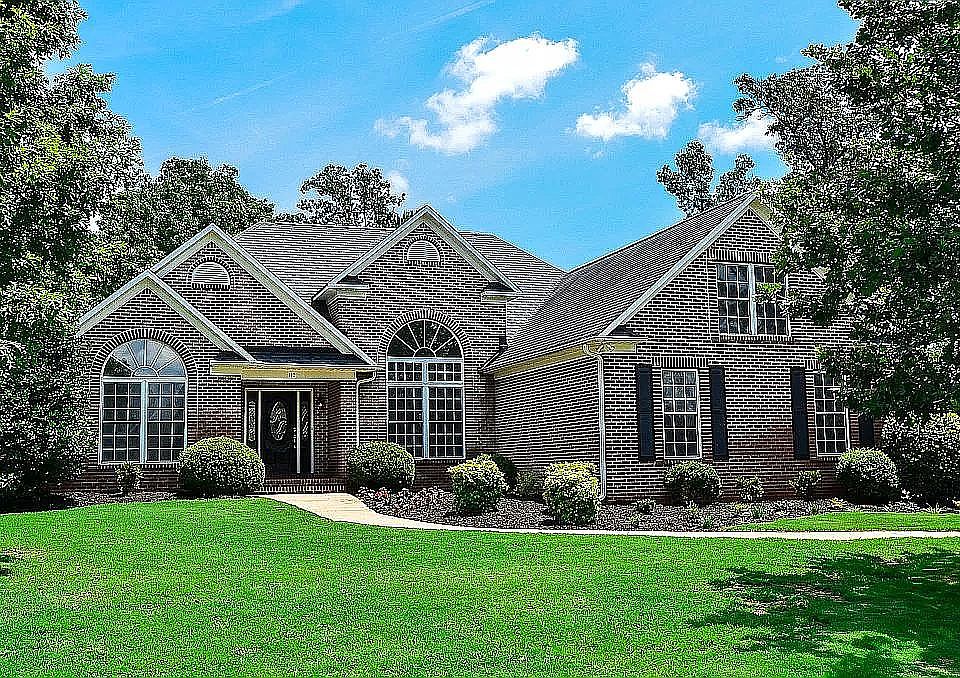 Gorgeous Home in Brookfield 