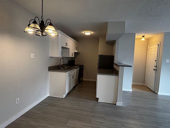 5th image of 2750 Holly Hall St APT 1207