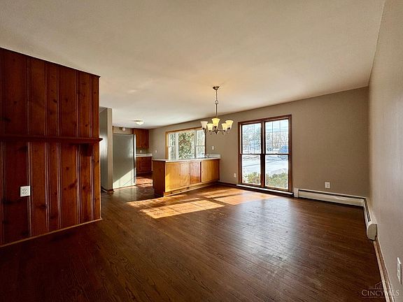 5th image of 3510 Banning Rd