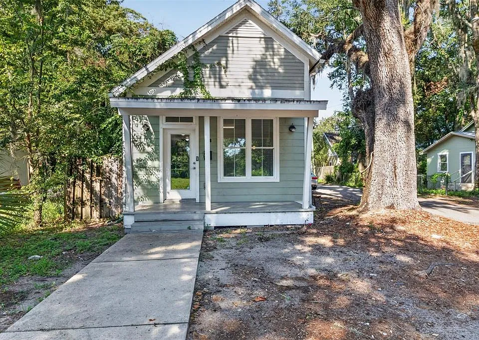 727 NW 4th Ave