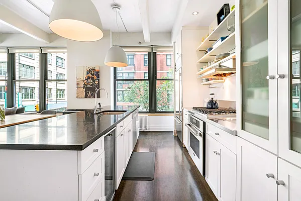 Rented by Compass | media 31