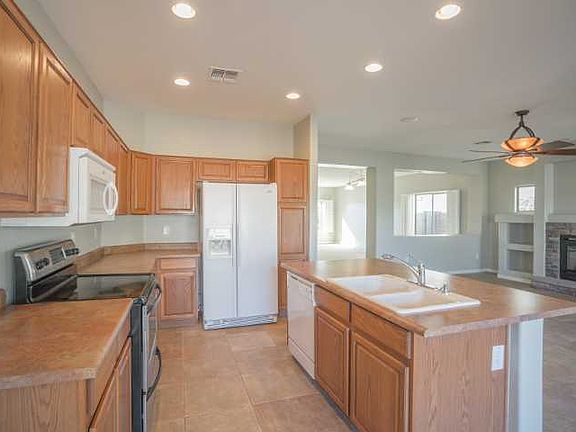 2nd image of 26423 N 167th Ave