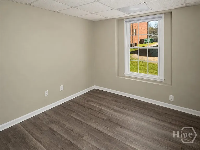 312 N Jefferson St NE — Photo 18