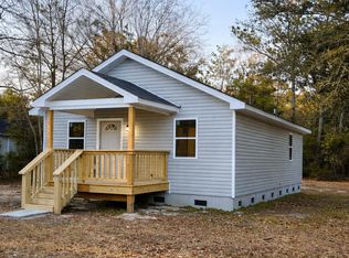 114 Nesmith Street, Tabor City, NC 28463