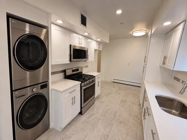 2827 Bragg St, Brooklyn, NY
