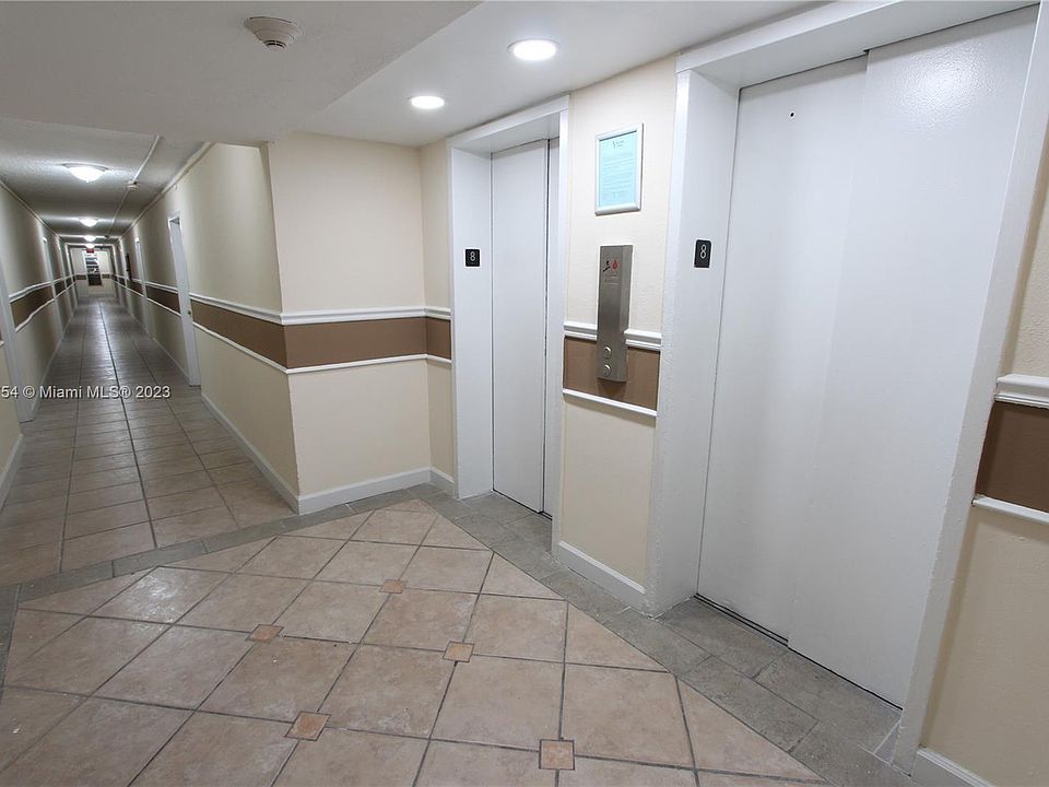 1st image of 4550 NW 9th St APT 611