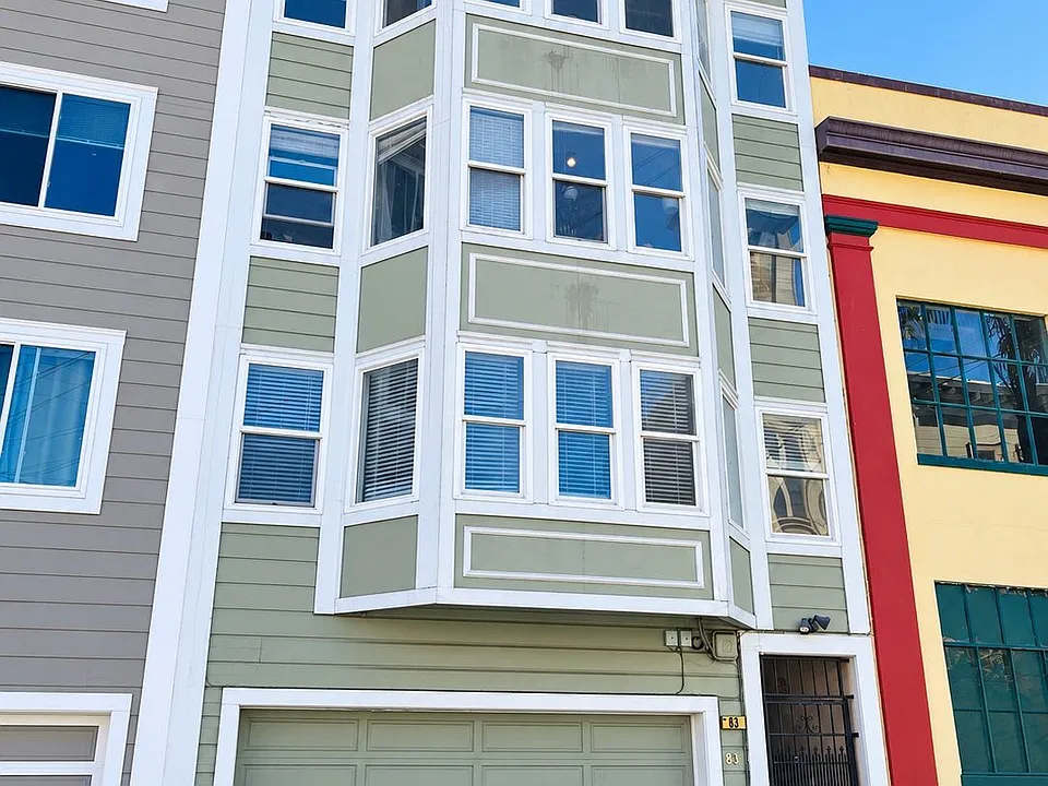 83 Albion St #3