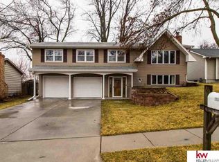 2213 Lloyd St, Bellevue, NE 68005