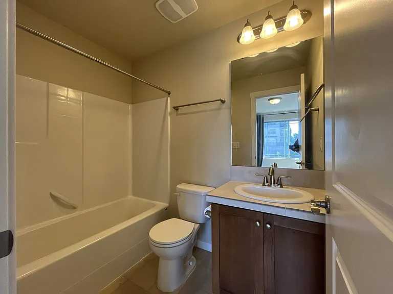 13162 SW Aubergine Ter — Photo 38