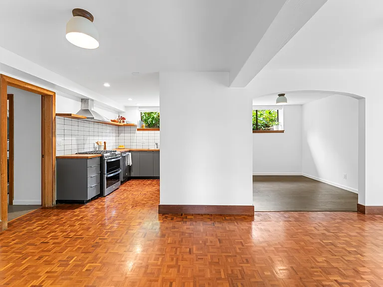 473A Panoramic Hwy — Photo 7